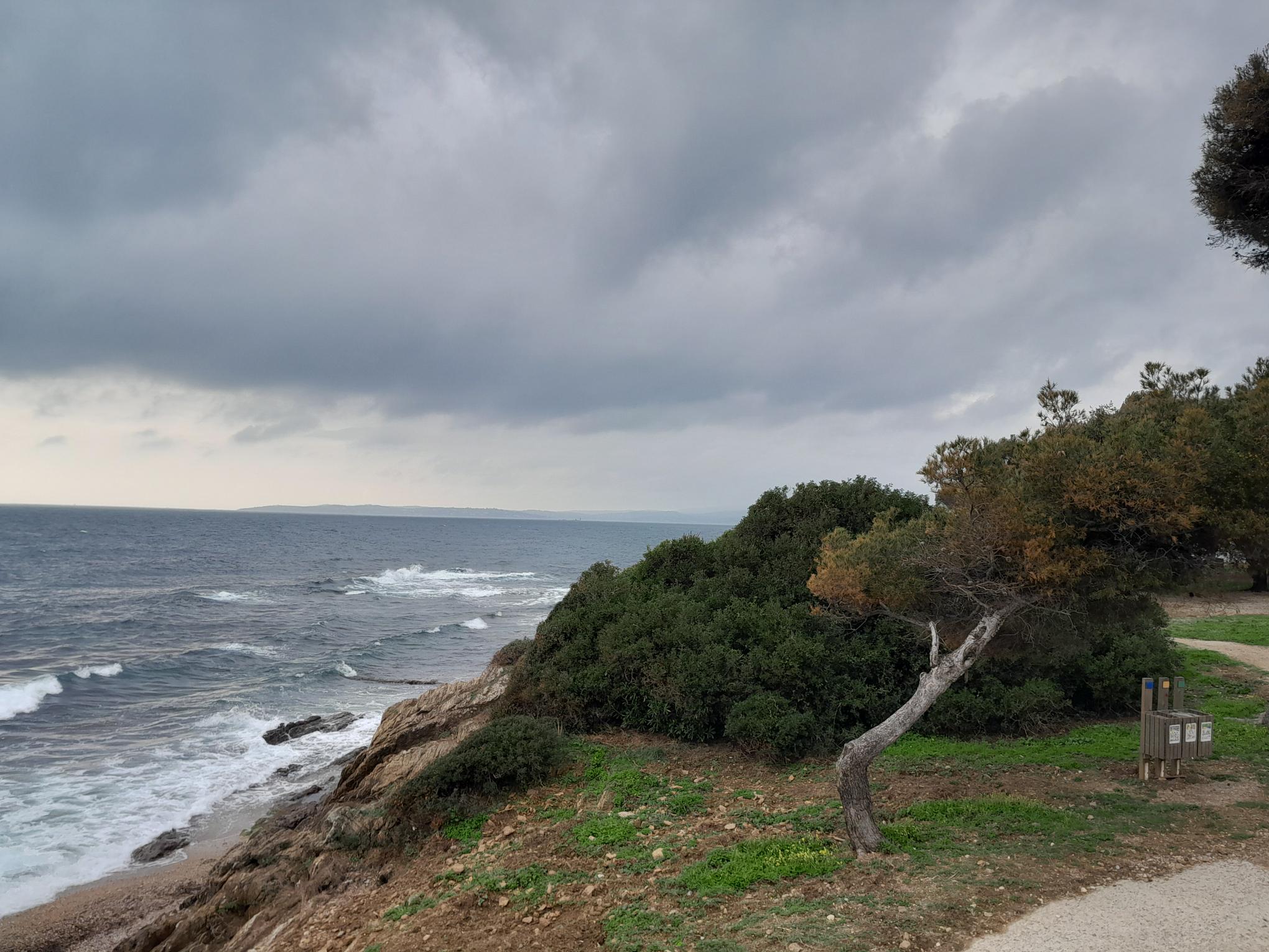 Sous un grand soleil